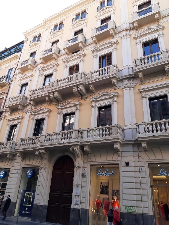 Hotel Umberto House CTA Exterior foto